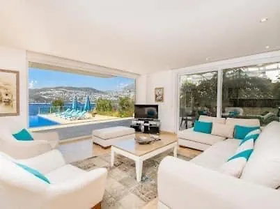 Elvira Villa Kalkan