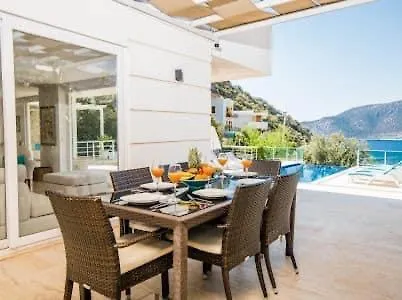 Elvira * Kalkan
